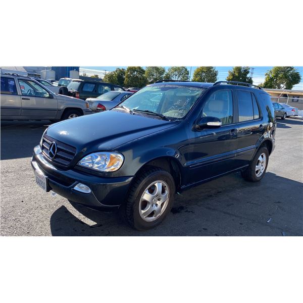 2003 Mercedes-Benz M-Class ML 320