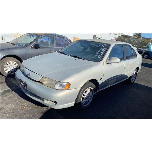 1999 Nissan Sentra XE