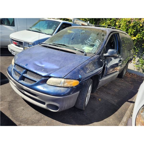 2000 Dodge Grand Caravan LE