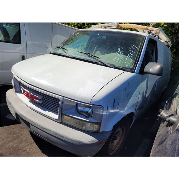 2000 GMC Safari SL