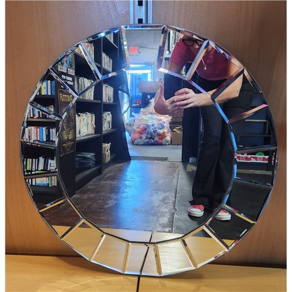 New Wall Mirror - Round Fluted Border (2 ft. diameter)