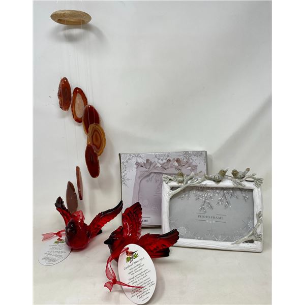 Chimes / Cardinal Ornaments / Winter Birds Frame