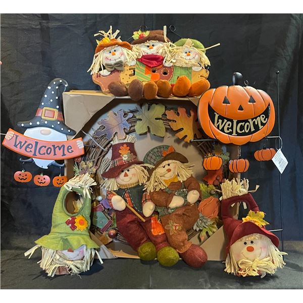 Halloween Lot, wreath, door hangers, lawn ornaments, hanging scarecrows