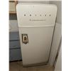 Image 1 : 1960s Vintage Philco Automatic Fridge 27W 26D 61H