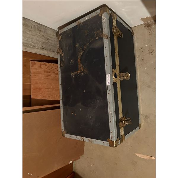 Vintage Steamer Trunk 36W 20D 20H