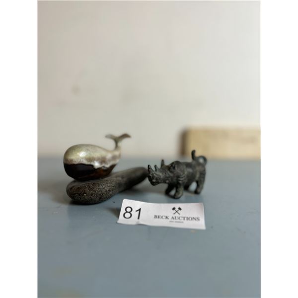 Small Decorative Stone Whale 4L 2H And Rhino 4L 2H
