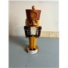 Image 1 : Vintage Wooden Hand Carved Nutcracker 3D 10H