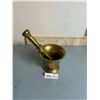 Image 2 : Vintage Brass Motor And Pestle 5D 4H