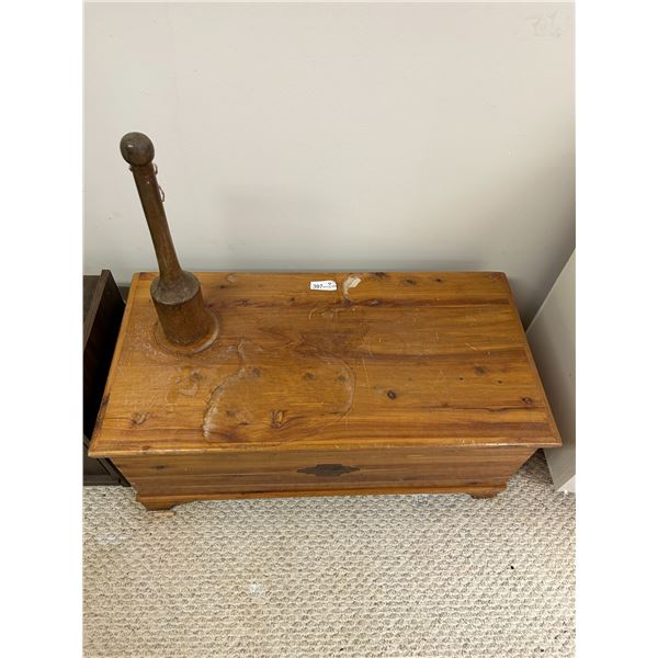 Solid Wood Hope Chest 38W 19D 16H