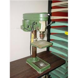 BENCHTOP DRILL PRESS