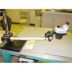 BAUSCH LOMB STEREOSCOPE .7-3X MICROSCOPE