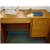 Image 1 : DESK