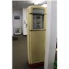 Image 4 : * Vintage Gilbert & Barker Gas Pump - 69x16x21 (Consignor Says Works)