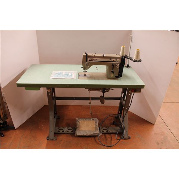 * Singer Model 20U Commercial Sewing Machine on Factory Stand (Working Condition)