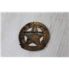 Image 8 : 1930's Secret Service Dick Tracy Captians Badge w/Three Cutout Negatives