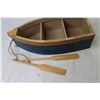 Image 3 : Decorative Wooden Boat w/Oar