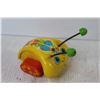 Image 2 : 1974 Fisher Price Bug Pull Toy (working)