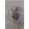 Image 2 : Frosted Blue Flowered Pitcher and 6-Glass Set w/ Golden Trim