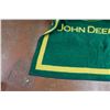 Image 2 : John Deere Throw Blanket