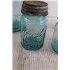 Image 3 : (4) Aqua Sealer Jars with Lids