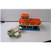 Image 1 : Vintage Airport Toy