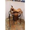 Image 1 : * Vintage Western Rawhide Saddle Single Rigging - 15" Seat  6" Gullet Ralide Tree Stand not Included
