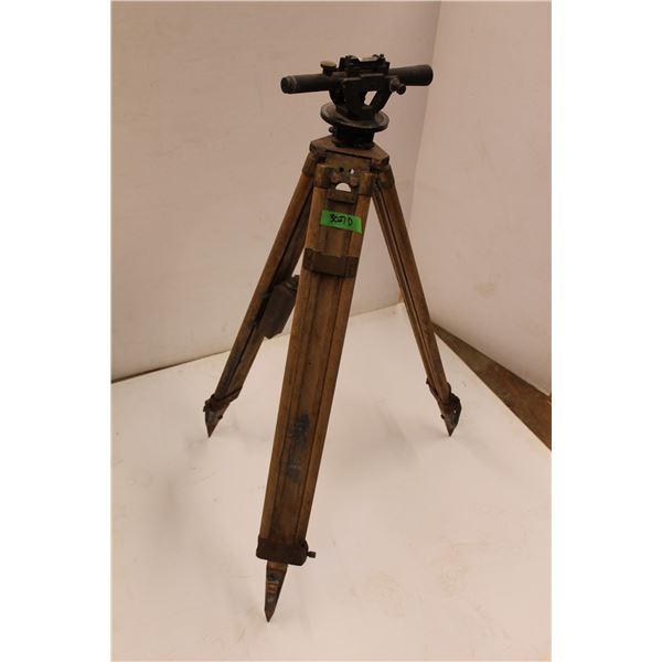 * Craftsman Surveyors Level on Wooden Adjustable Tripod - 43" Tall