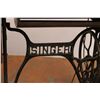 Image 5 : * Antique Singer Sewing Machine in Cabinet with Accessories and Stand