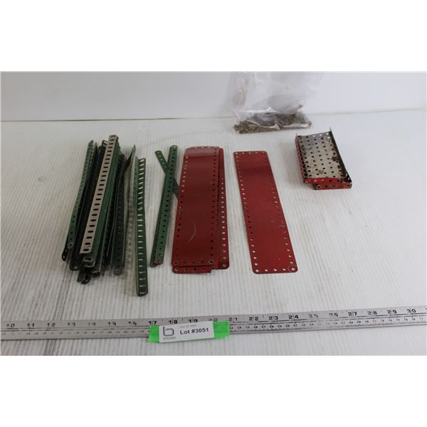 (20+) Assorted Meccano Parts and Screws