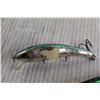 Image 2 : (3) Fishing Hooks