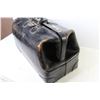 Image 3 : McBrine Baggage - Large Leather Doctors Bag