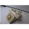 Image 4 : Vintage Ivory Rotary Telephone