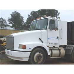 1989 Volvo GM Tractor Truck