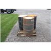 Image 4 : Unknown 3- 40 gal drums