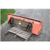 Image 3 : Kubota L2283 6' material bucket with Frey QT plate