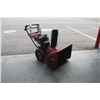 Image 8 : MasterCraft 27" walkbehind snowblower, gas, electric start, tire chains