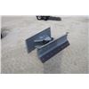 Image 4 : Unknown 4' hydraulic angle blade, skidsteer quick tach