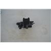 Image 7 : Kubota valve kit for Kubota front mower F2260, F2560, F2560E, F3060, F3560, part number F8241