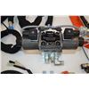 Image 6 : Unknown jM7992, 3rd function valve kit, 7J437-94200