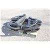 Image 9 : 4- used used auto reset ripper shanks