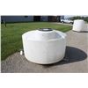 Image 1 : Unknown 550 gallon poly tank, vertical