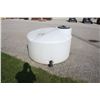 Image 2 : Unknown 550 gallon poly tank, vertical