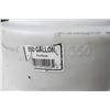 Image 5 : Unknown 550 gallon poly tank, vertical