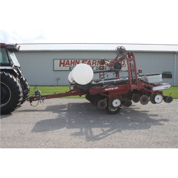 Agco White 6343 NT, 12 row corn, 13 row bean planter, liquid fert