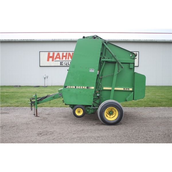 JD 535 round baler, net wrap, hydraulic pickup, monitor, local consignment
