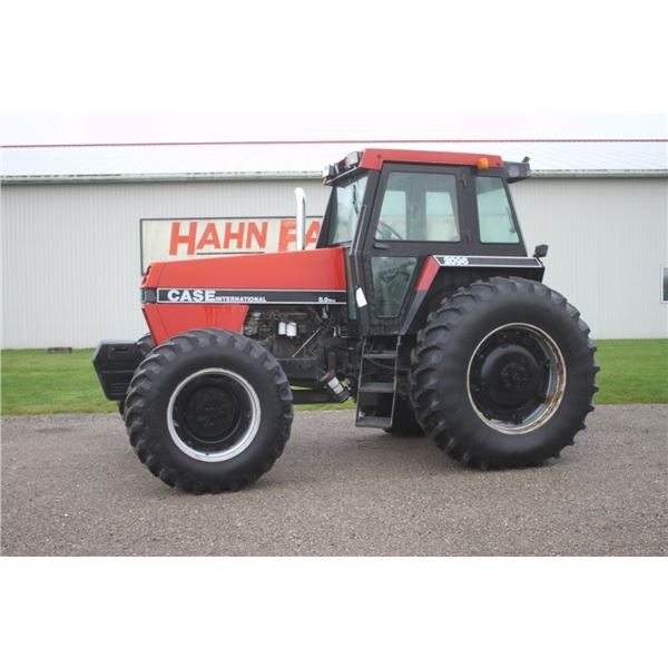 Case/Int 2096 4wd tractor, cab, air, 20.8R38, 2 remotes, 12 front weights, radar, 4,875hours, local