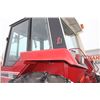 Image 12 : Int 986 2wd tractor, cab, air, 18.4x38, 2 remotes, 4808 hours, 1981 model, local estate