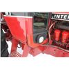 Image 16 : Int 986 2wd tractor, cab, air, 18.4x38, 2 remotes, 4808 hours, 1981 model, local estate