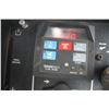 Image 24 : Int 986 2wd tractor, cab, air, 18.4x38, 2 remotes, 4808 hours, 1981 model, local estate
