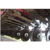Image 16 : Int 5100 21 run seed drill, double disc, grass box, one owner, nice